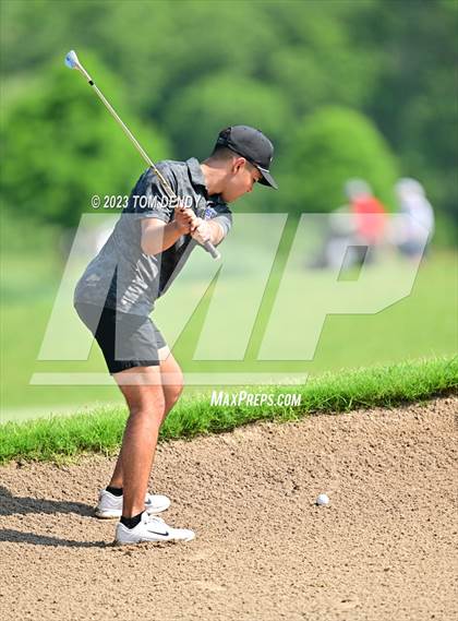 Thumbnail 2 in UIL 3A State Championships photogallery.