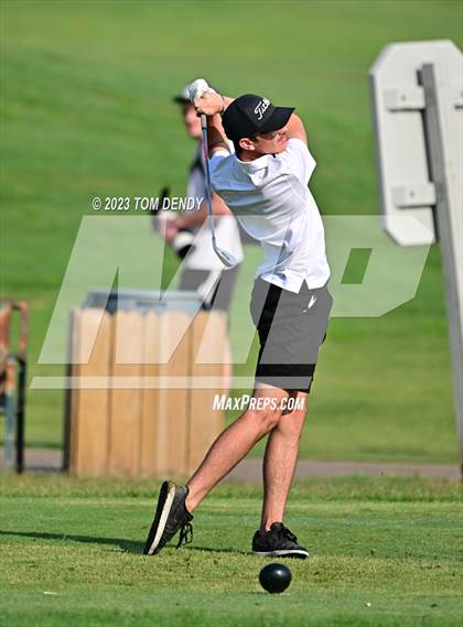 Thumbnail 2 in UIL 3A State Championships photogallery.