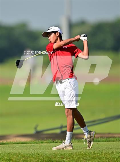 Thumbnail 1 in UIL 3A State Championships photogallery.