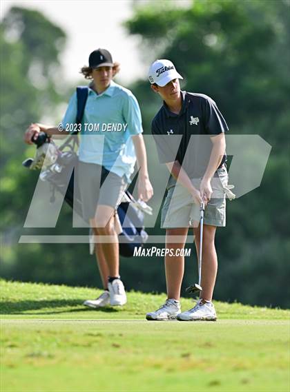 Thumbnail 2 in UIL 3A State Championships photogallery.