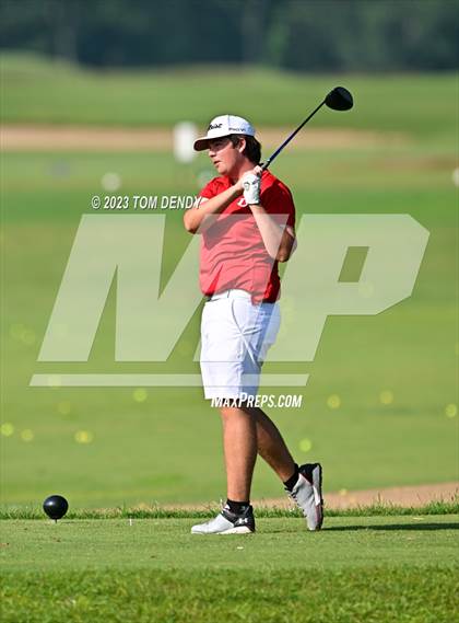 Thumbnail 1 in UIL 3A State Championships photogallery.