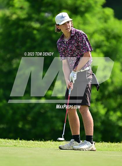 Thumbnail 1 in UIL 3A State Championships photogallery.