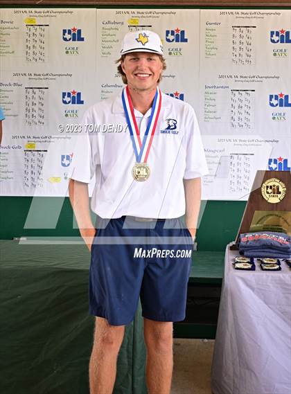 Thumbnail 2 in UIL 3A State Championships photogallery.