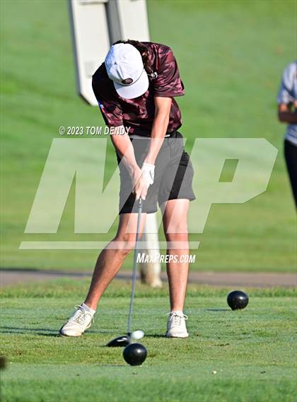 Thumbnail 2 in UIL 3A State Championships photogallery.