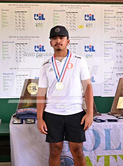 Thumbnail 2 in UIL 3A State Championships photogallery.