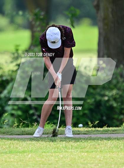 Thumbnail 1 in UIL 3A State Championships photogallery.