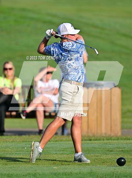 Thumbnail 1 in UIL 3A State Championships photogallery.