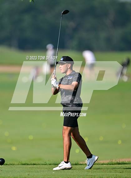 Thumbnail 3 in UIL 3A State Championships photogallery.