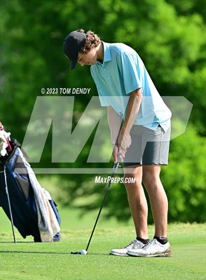 Thumbnail 1 in UIL 3A State Championships photogallery.
