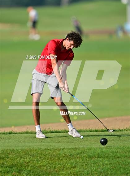 Thumbnail 1 in UIL 3A State Championships photogallery.