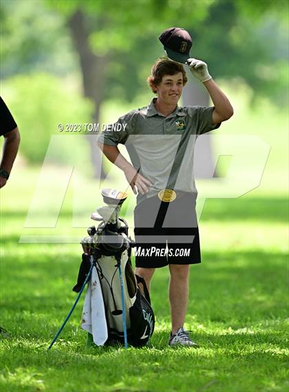 Thumbnail 1 in UIL 3A State Championships photogallery.