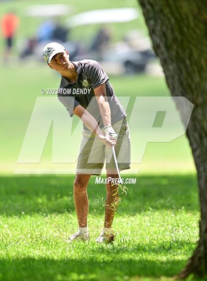 Thumbnail 3 in UIL 3A State Championships photogallery.