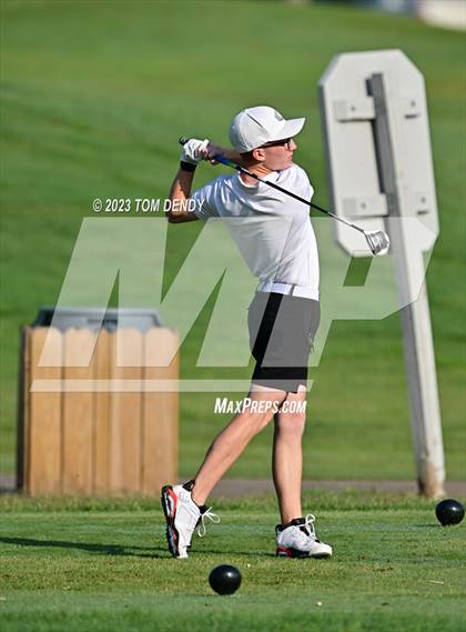 Thumbnail 3 in UIL 3A State Championships photogallery.