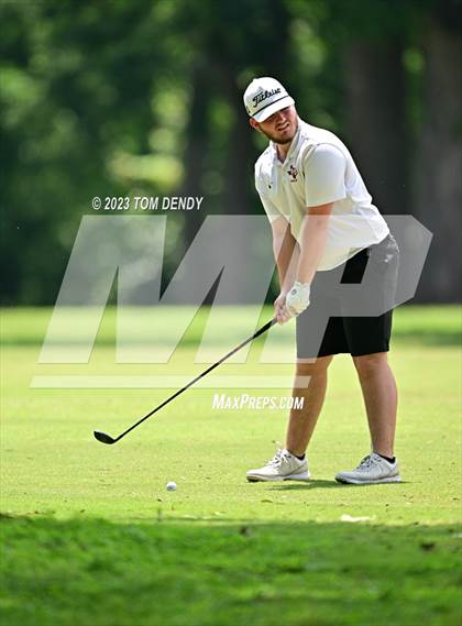 Thumbnail 1 in UIL 3A State Championships photogallery.