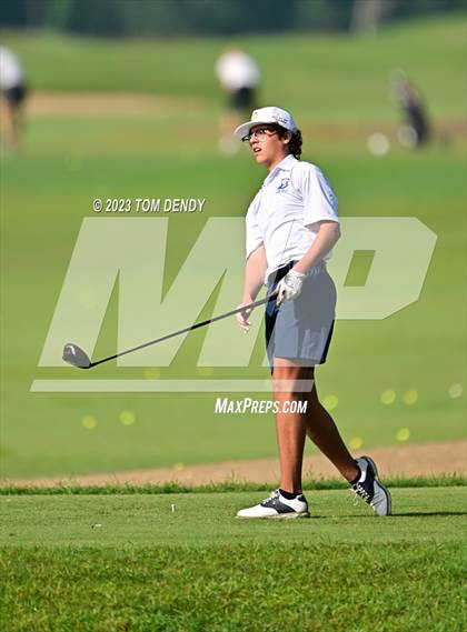 Thumbnail 1 in UIL 3A State Championships photogallery.