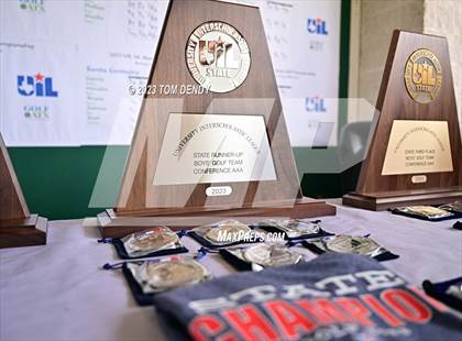Thumbnail 3 in UIL 3A State Championships photogallery.