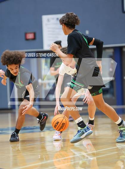 Thumbnail 2 in El Camino @ Vista del Lago photogallery.