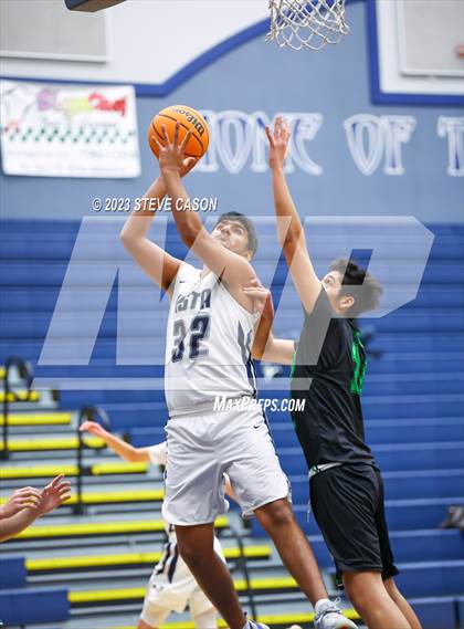 Thumbnail 1 in El Camino @ Vista del Lago photogallery.