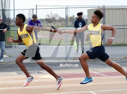 Thumbnail 3 in Mark Macres Invitational photogallery.