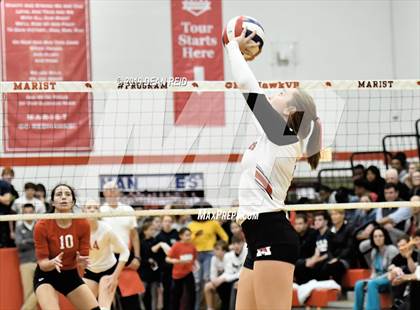 Thumbnail 3 in Marist vs. Mother McAuley Marist vs. Mother McAuley (IHSA 4A Sectional Final) photogallery.