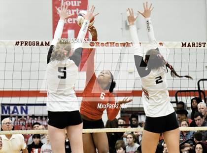 Thumbnail 3 in Marist vs. Mother McAuley Marist vs. Mother McAuley (IHSA 4A Sectional Final) photogallery.