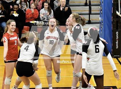 Thumbnail 3 in Marist vs. Mother McAuley Marist vs. Mother McAuley (IHSA 4A Sectional Final) photogallery.