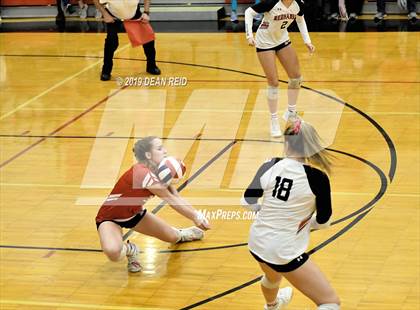 Thumbnail 3 in Marist vs. Mother McAuley Marist vs. Mother McAuley (IHSA 4A Sectional Final) photogallery.