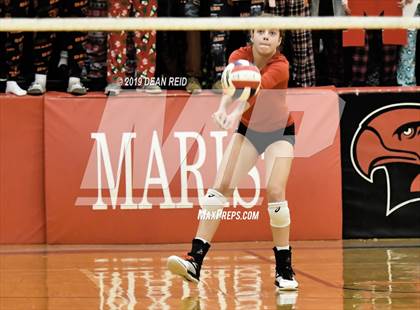 Thumbnail 2 in Marist vs. Mother McAuley Marist vs. Mother McAuley (IHSA 4A Sectional Final) photogallery.
