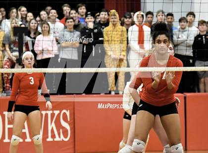Thumbnail 3 in Marist vs. Mother McAuley Marist vs. Mother McAuley (IHSA 4A Sectional Final) photogallery.