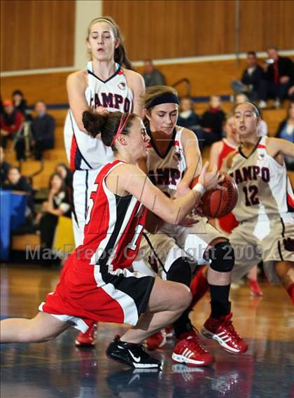 Thumbnail 2 in Campolindo vs. University (Acalanes Shootout) photogallery.