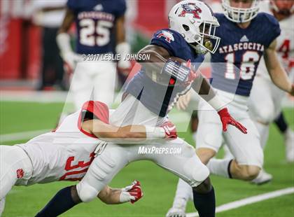 Thumbnail 3 in Atascocita vs. Katy (UIL 6A D1 Regional Semifinal) photogallery.