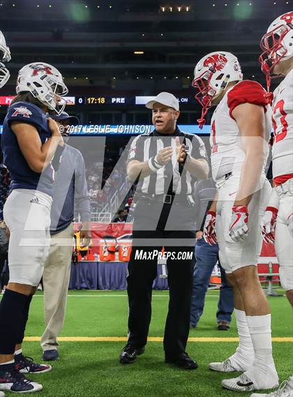 Thumbnail 2 in Atascocita vs. Katy (UIL 6A D1 Regional Semifinal) photogallery.