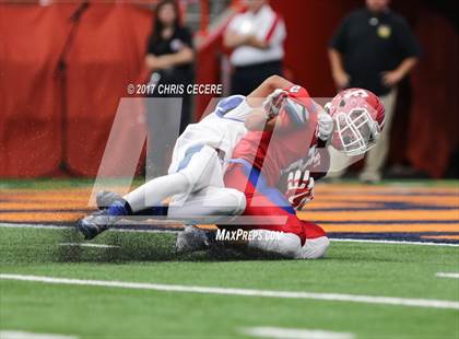 Thumbnail 1 in Cicero-North Syracuse vs. Fairport (Kickoff Classic) photogallery.