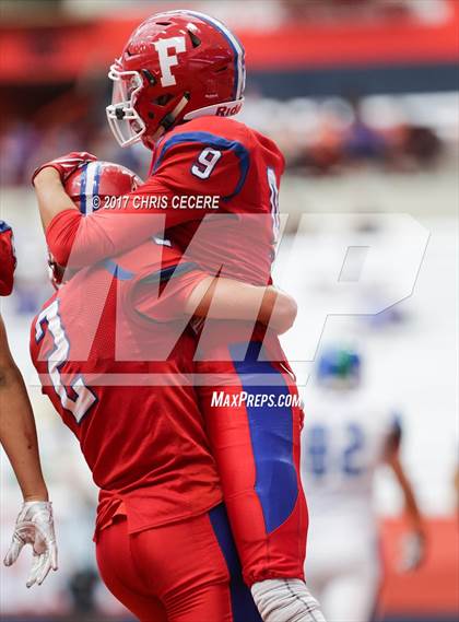 Thumbnail 3 in Cicero-North Syracuse vs. Fairport (Kickoff Classic) photogallery.