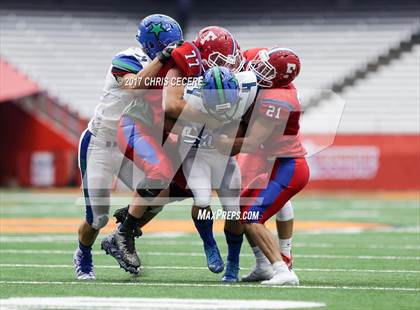 Thumbnail 2 in Cicero-North Syracuse vs. Fairport (Kickoff Classic) photogallery.