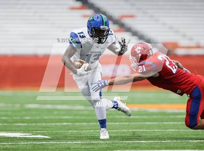 Thumbnail 2 in Cicero-North Syracuse vs. Fairport (Kickoff Classic) photogallery.