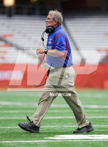 Thumbnail 3 in Cicero-North Syracuse vs. Fairport (Kickoff Classic) photogallery.