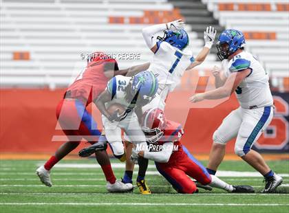 Thumbnail 2 in Cicero-North Syracuse vs. Fairport (Kickoff Classic) photogallery.