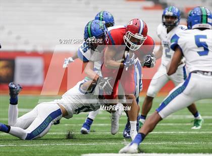 Thumbnail 2 in Cicero-North Syracuse vs. Fairport (Kickoff Classic) photogallery.