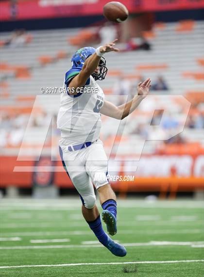 Thumbnail 2 in Cicero-North Syracuse vs. Fairport (Kickoff Classic) photogallery.