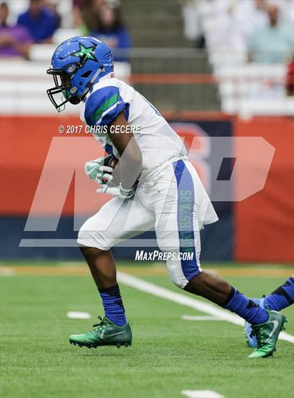 Thumbnail 1 in Cicero-North Syracuse vs. Fairport (Kickoff Classic) photogallery.