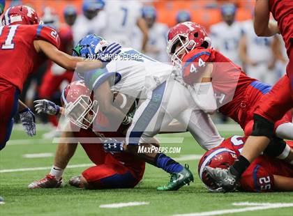 Thumbnail 3 in Cicero-North Syracuse vs. Fairport (Kickoff Classic) photogallery.