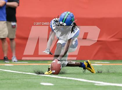 Thumbnail 1 in Cicero-North Syracuse vs. Fairport (Kickoff Classic) photogallery.
