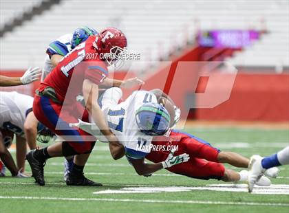 Thumbnail 2 in Cicero-North Syracuse vs. Fairport (Kickoff Classic) photogallery.
