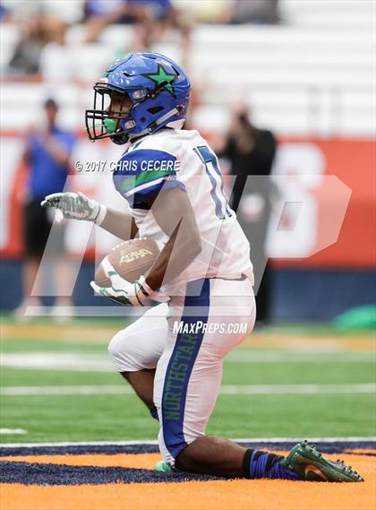 Thumbnail 2 in Cicero-North Syracuse vs. Fairport (Kickoff Classic) photogallery.