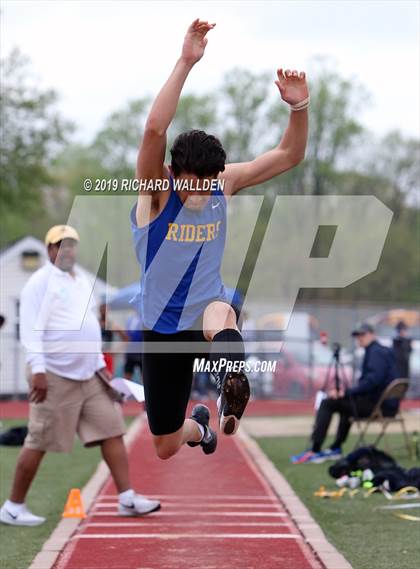 Thumbnail 1 in Art Madric Hall of Fame Invitational photogallery.