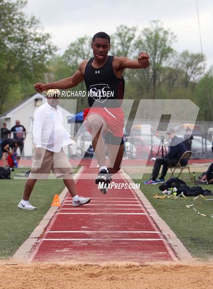 Thumbnail 3 in Art Madric Hall of Fame Invitational photogallery.