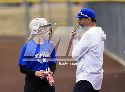 Thumbnail 1 in Wills Point vs Van photogallery.