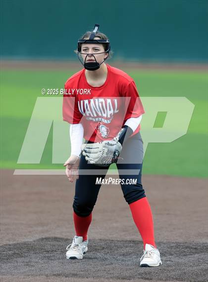 Thumbnail 3 in Wills Point vs Van photogallery.