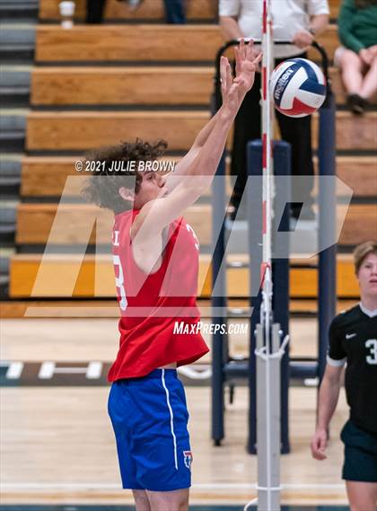 Thumbnail 3 in Roncalli VS Trinity photogallery.
